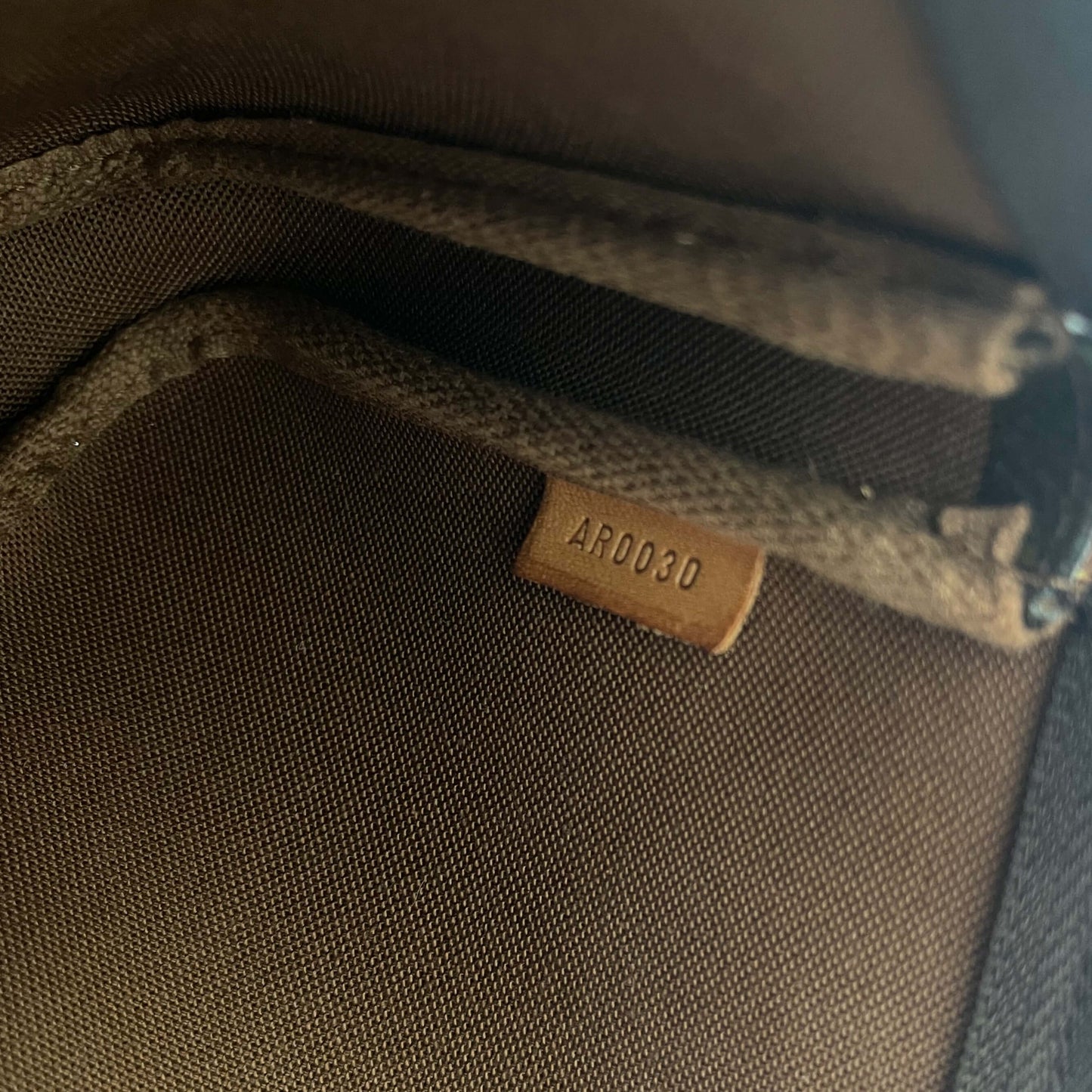 Louis Vuitton Pochette Accessoires Vintage