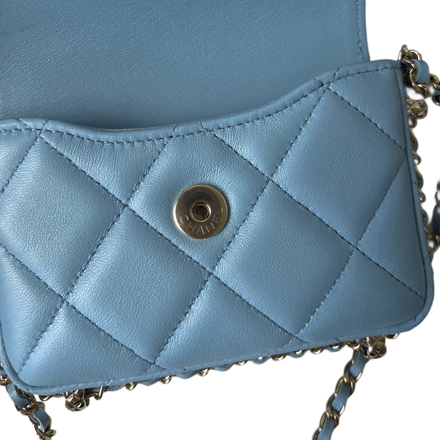 Chanel Wallet on Chain Lammleder Hellblau