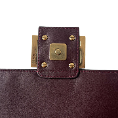 Fendi Baguette Tasche Bordeaux