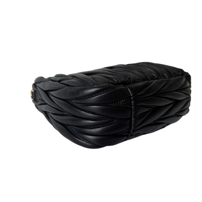 Miu Miu Wander Hobo Bag Small Schwarz