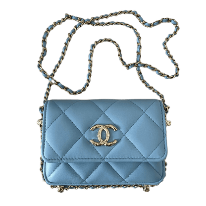 Chanel Wallet on Chain Lammleder Hellblau