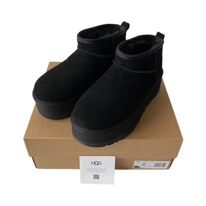 UGG Classic Ultra Mini Plateaustiefel Black